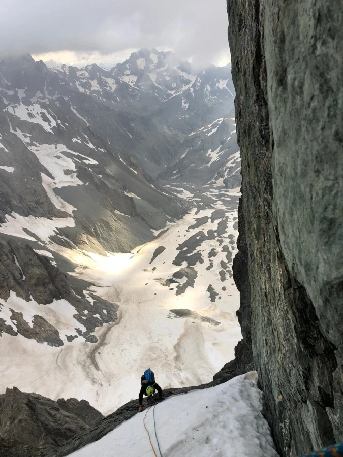 Ailefroide centrale, arête de Coste rouge
